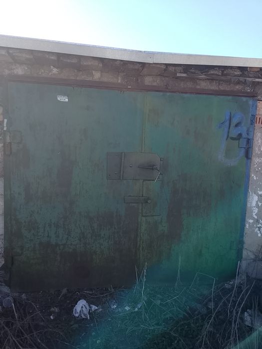 Продам гараж в Сортировке без документов
