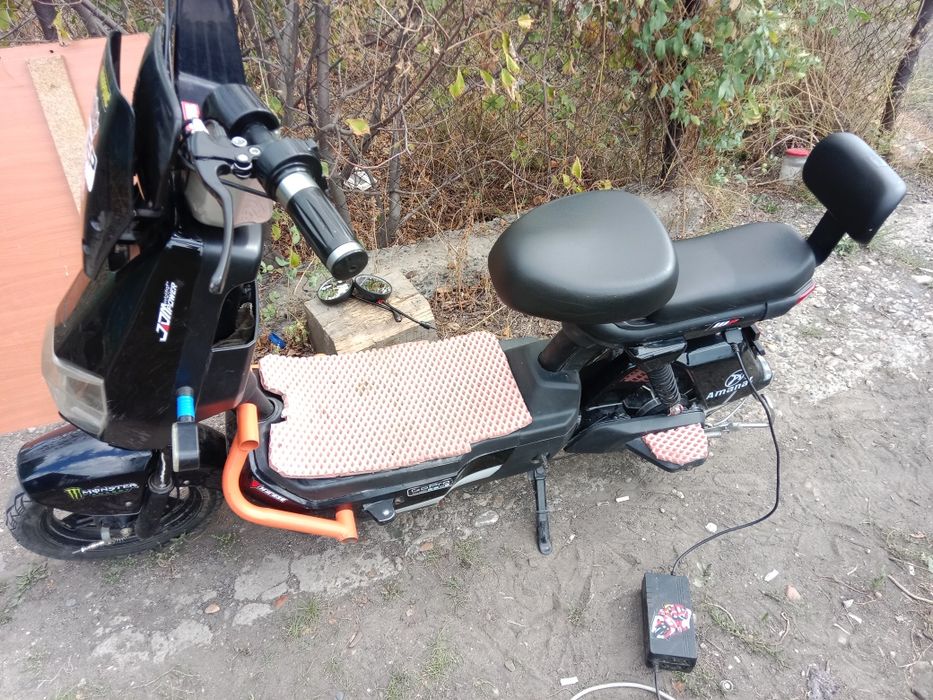Продам электро скутер