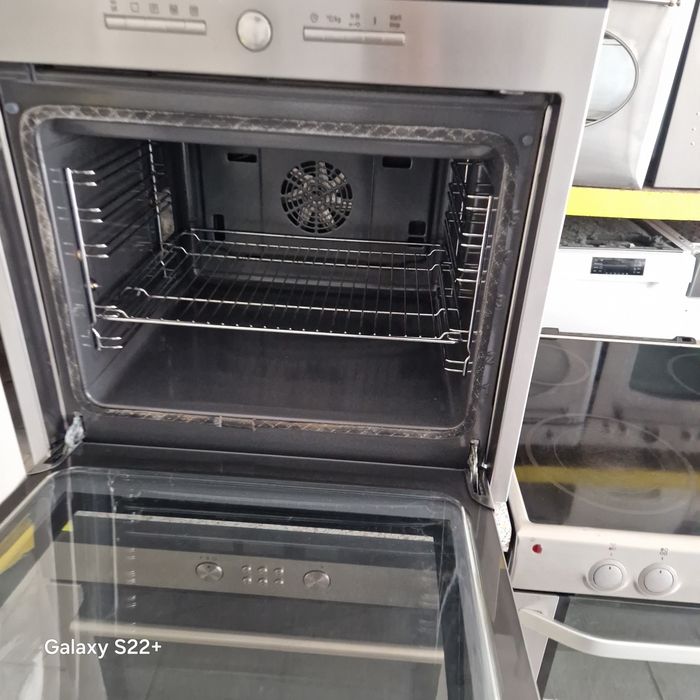 Фурна за вграждане SIEMENS Pyrolyse