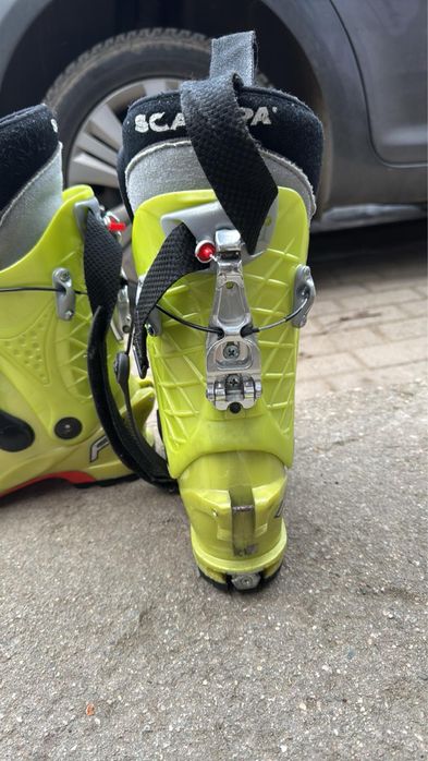 Обувки и ски 30cm