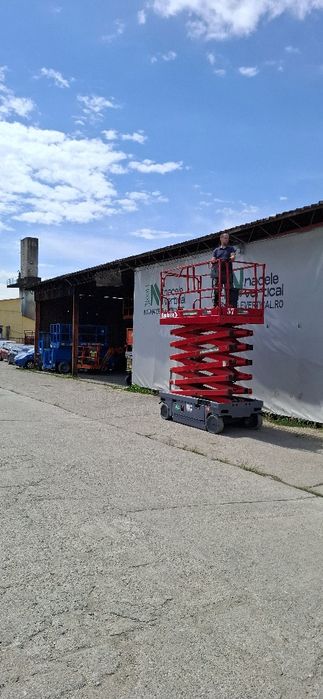 Nacela foarfeca electrica de vanzare Haulotte Compact 14, 14m, an 2014, baterii noi, ISCIR, latime 1,2m, second hand, 7700 euro