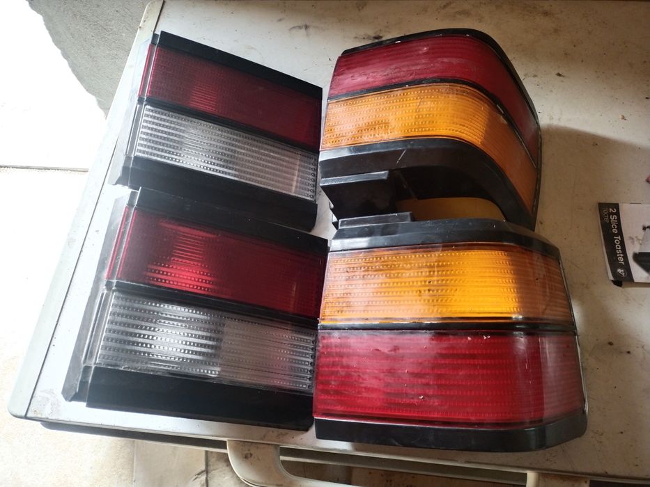 Продам от пассата задний фара