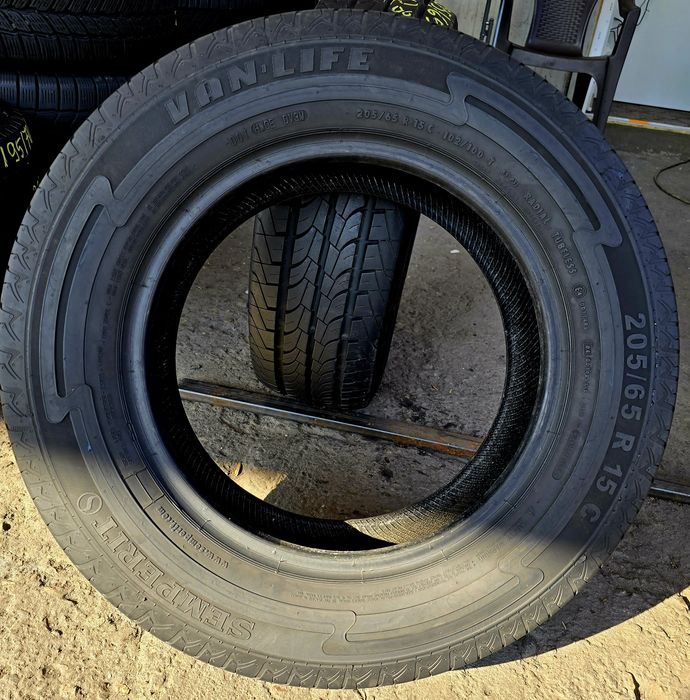 Anvelope 205/65/15C Semperit