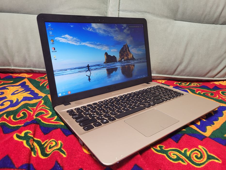 Продам Ноутбук Asus