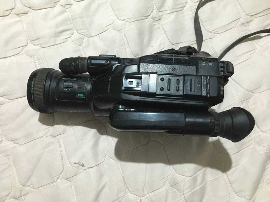 Видеокамера Panasonic NV-G101 VHS-C / Ретро камера Панасоник / Japan