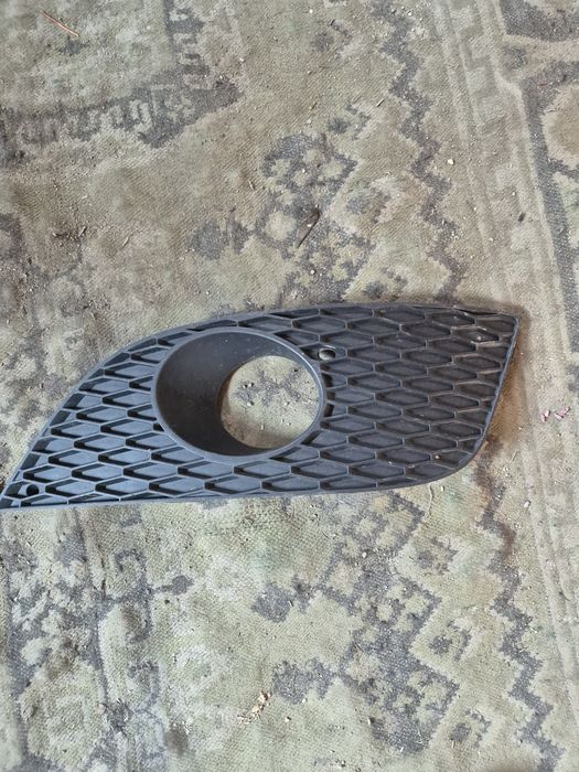 Оригинални решетки за Сеат Леон 1P фейс 2009- 2013г