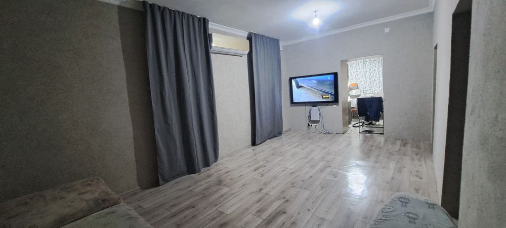 Продам пол дома в тихом районе