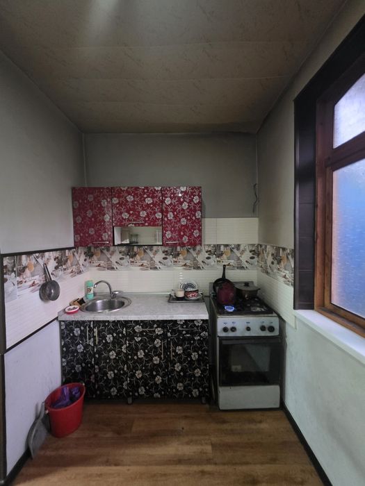 Продаётся 4/1/5  Юнусабад 17 квартал