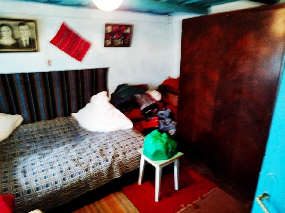 CASA + 3400 teren intravilan , IASI_HOISESTI_la PRET de Garsoniera