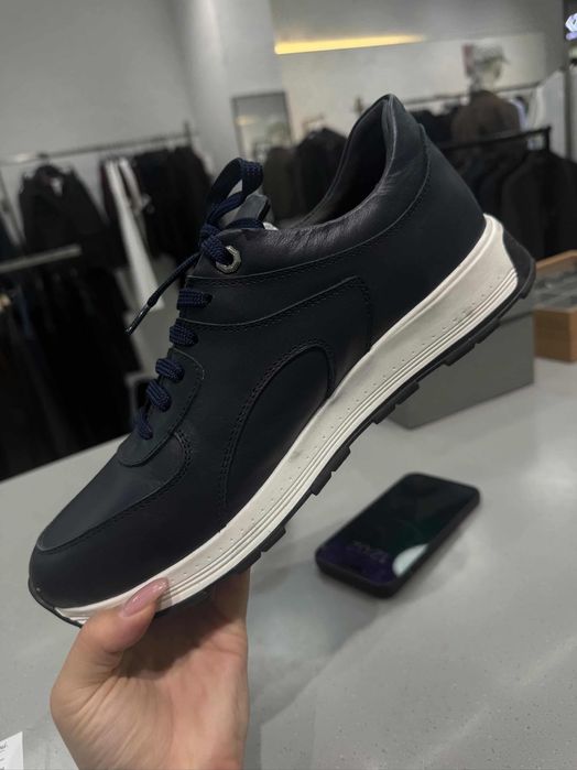 Обувь кроссовки мужской