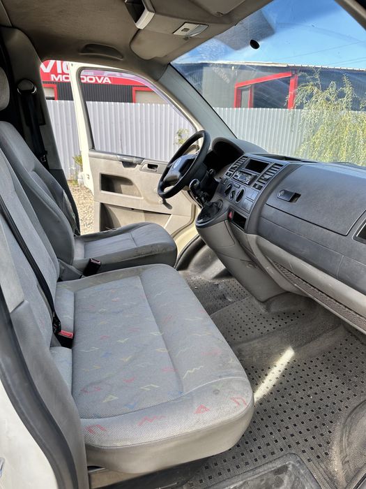 Dezmembrez vw t5 din 2007