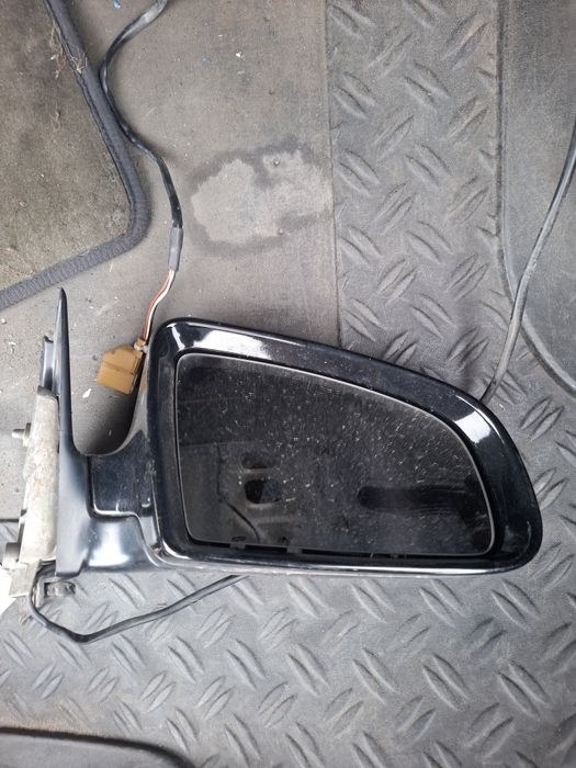Дясно огледало Audi A4 B6 / Ауди А4 Б6 2003г.