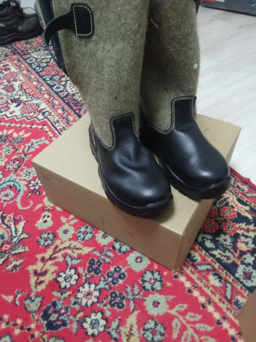 Продам зимнюю одежду