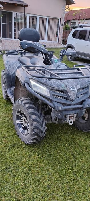Vând CF moto 450 l