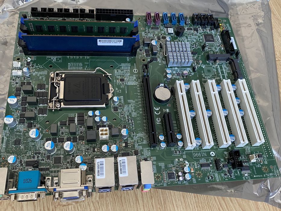 Placa de baza MS 98A9 - produs nou