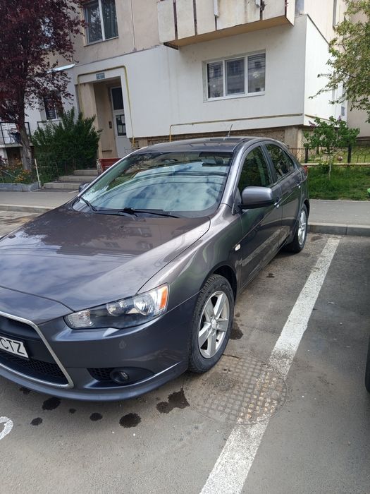 Mitsubishi Lancer