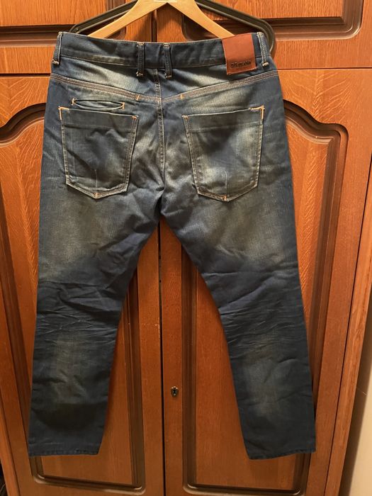 Blugi Zara purtati ca noi marimeA M 32/42 stare impecabila