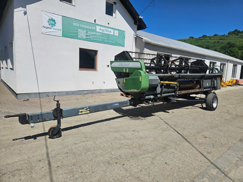 De vanzare combina Fendt 5250E+Echipament de paioase Fendt 743 — poza 6