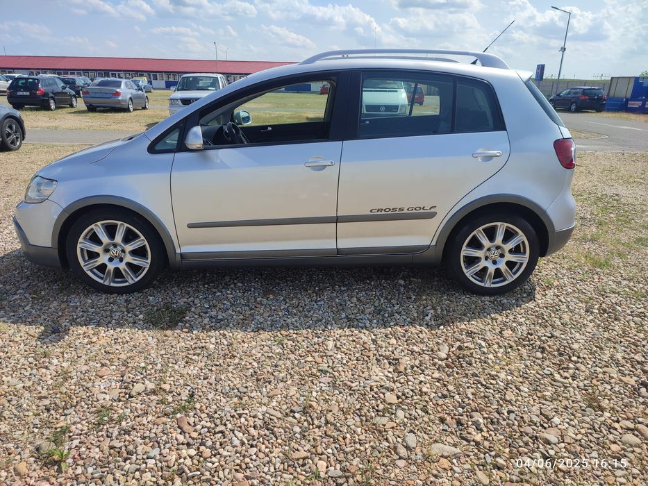 Golf 5 Plus Cross an 2007 motor 1, 4 Tsi benzina 140 de cai