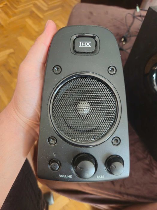 Tонколони LOGITECH Z623 2.1 THX