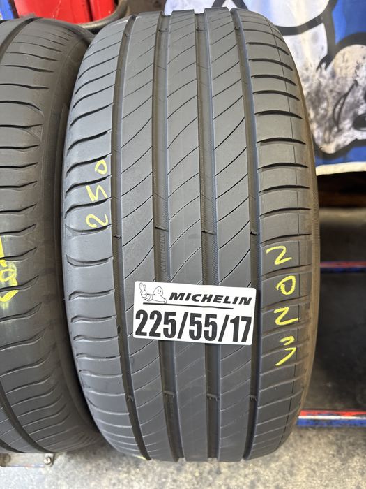 225/55/17 Michelin