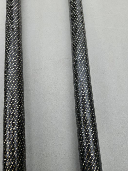 Cobre de distanta Carbon Art