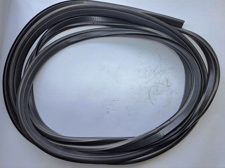 Cheder Uși Sprinter  1996 - 2025  TOATĂ GAMA DE CHEDERE NOI ORIGINALE