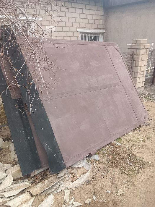 Продам железные ворота..