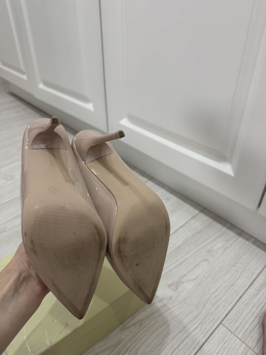 Продам Женские туфли