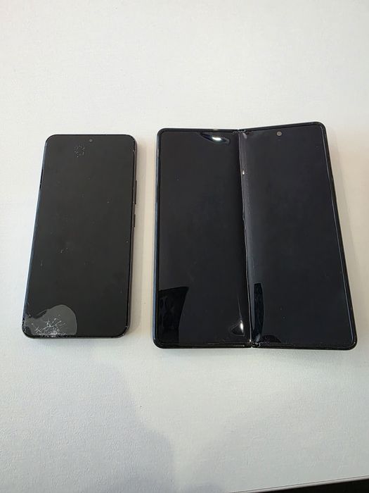 Samsung S22 и Samsung Z fold  3