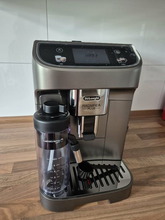 Delonghi Magnifica Plus Ecam 320.70TB
