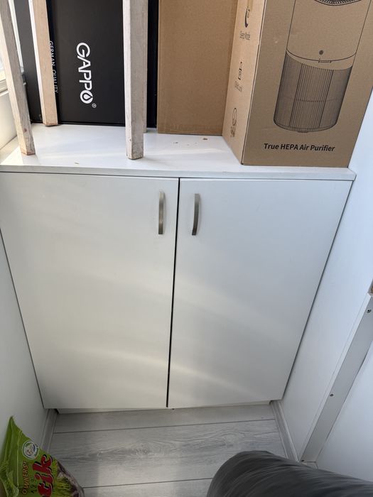 Продам шкаф и шкафчик