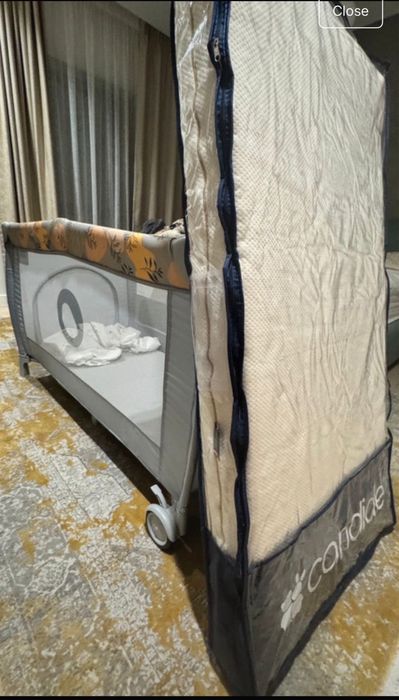 Set pătuț pliant cu saltea și protecție saltea Lionelo