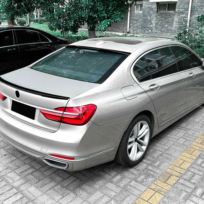 Eleron Luneta model M4 Spoiler Lip Codita BMW G11 G12, Negru Lucios