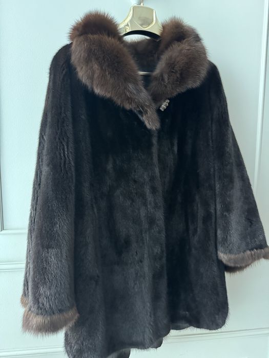 Продается норковая шуба