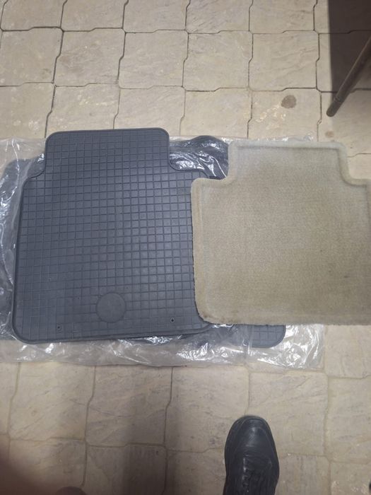 Коврик оригинал камри 35