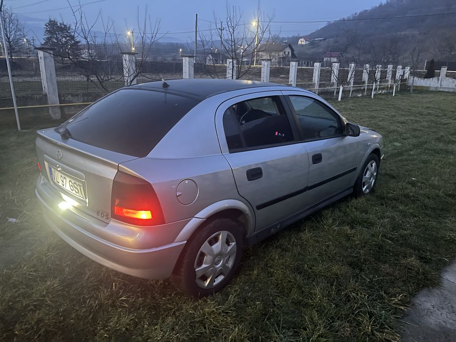 Se vinde Opel Astra G