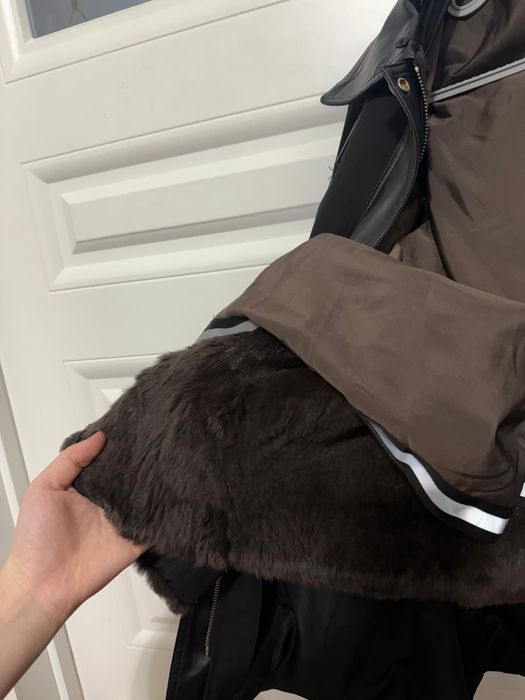 Продается ПАРКА с мехом зимняя
