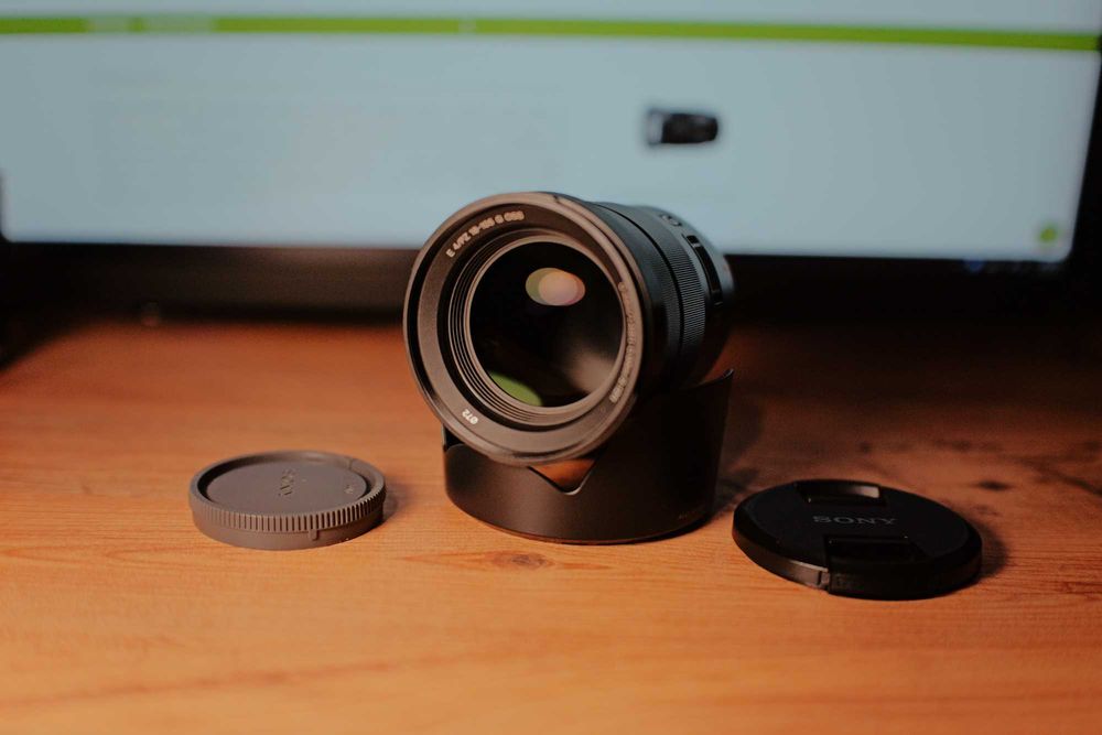 Sony 18-105mm E-mount PZ f4 G OSS
