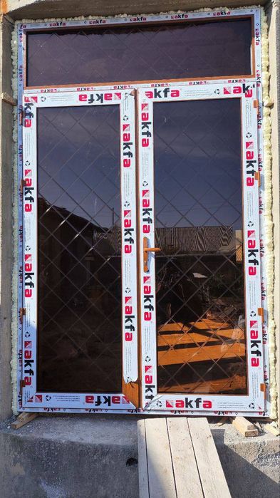 Akfa eshik va romlar yasab ornatish xizmati.