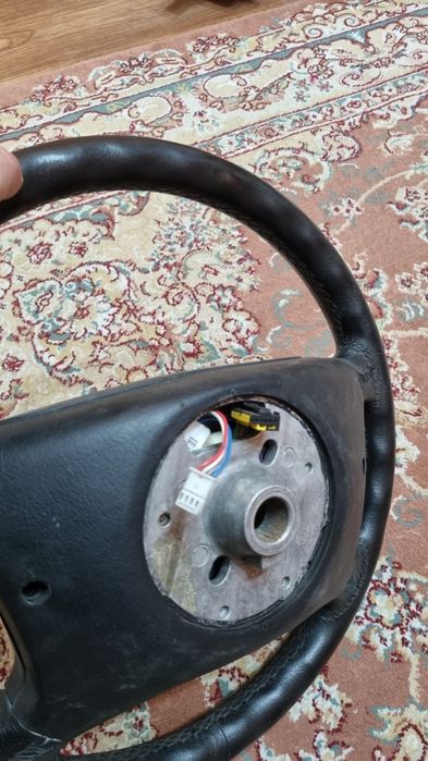 Руль на Е46.      .