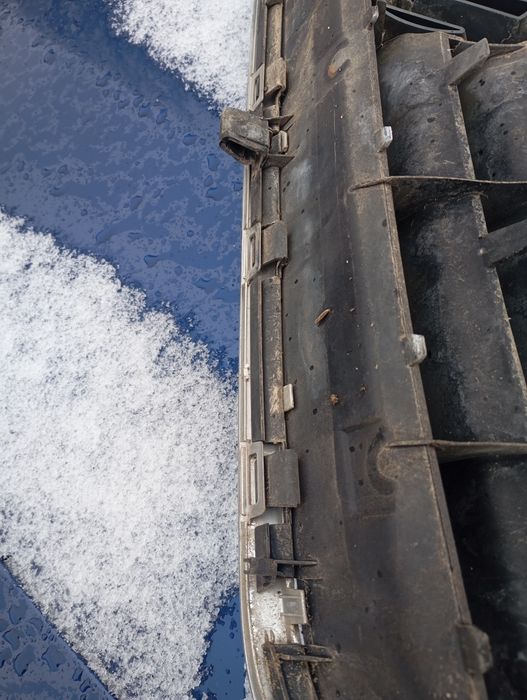 Решетка с емблема VW Passat 5.5