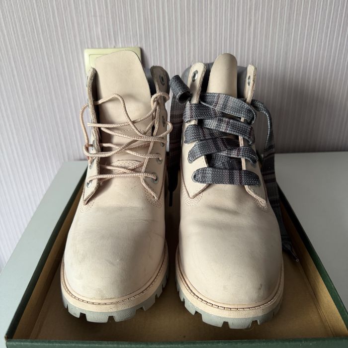 Боти Timberland с два вида връзки