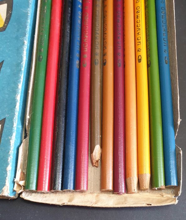 Карандаши цветные