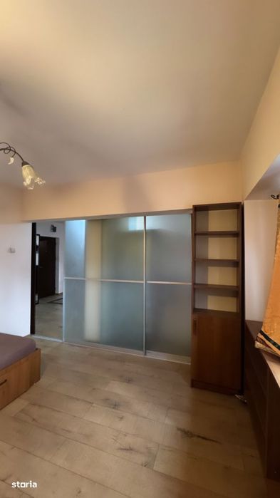 Se inchiriaza apartament ultracentral.