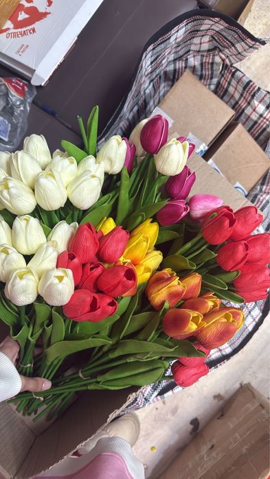 Искуственные гелевые тюльпаны