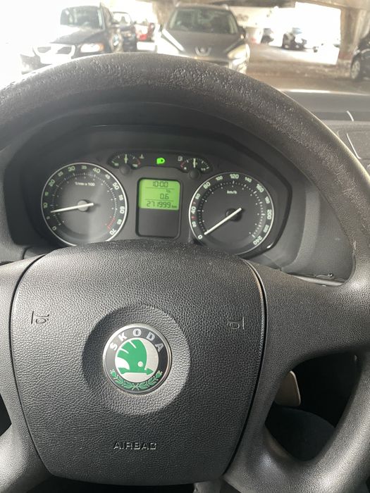 Vand Skoda Octavia 1,6 benzina,102cp,2005,euro4,272000km,cod motor bgu