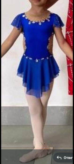 Продам детское платье на 6,7 лет