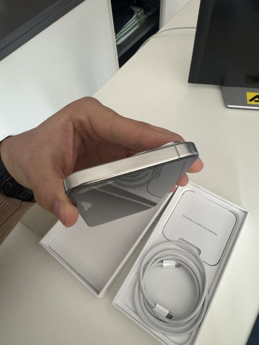 Iphone 15 PRO Max 256 GB Garantie