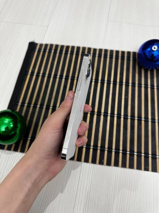 Продам айфон 12 про макс iphone 12 pro max